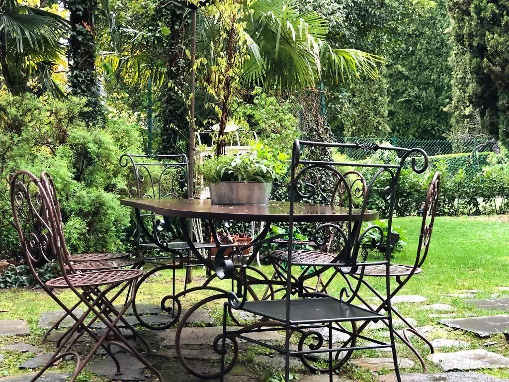 Bed and Breakfast Casa Lumaca Tremezzo Italia