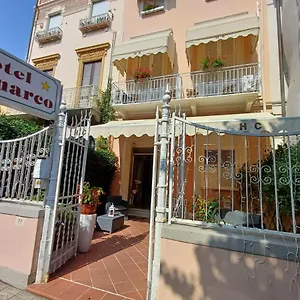 hotel-canarco.it-tuscanyhotel.com/