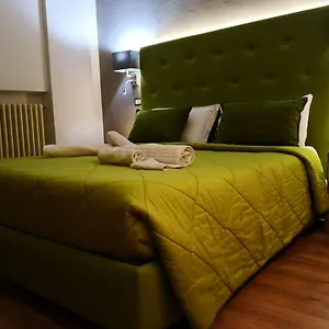 https://santoronzo-bb.lecce-hotels.com