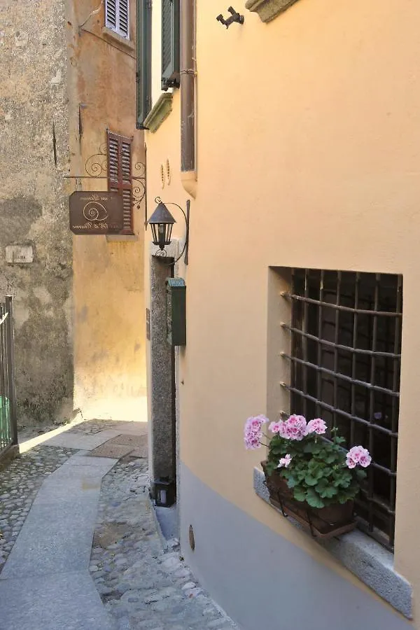 Couette-café Bed and Breakfast Casa Lumaca à Tremezzo Italie