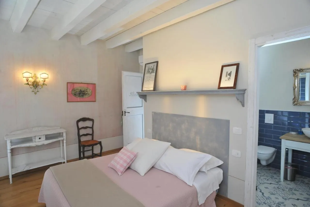 Casa Lumaca Bed and Breakfast Tremezzo