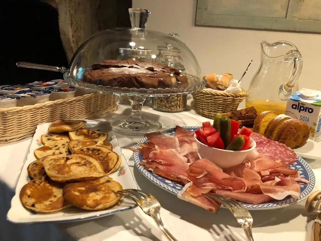 Bed & Breakfast Casa Lumaca Bed and Breakfast Tremezzo