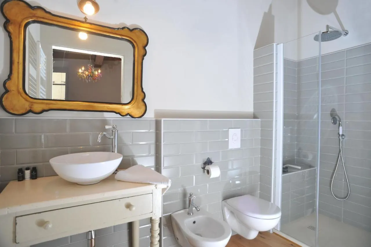 Bed and Breakfast Casa Lumaca Tremezzo Bed & Breakfast